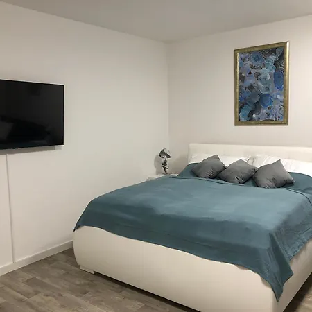 Apartman X28 Mikulov Exterior photo