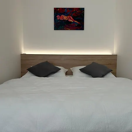 Apartman X28 Mikulov Exterior photo